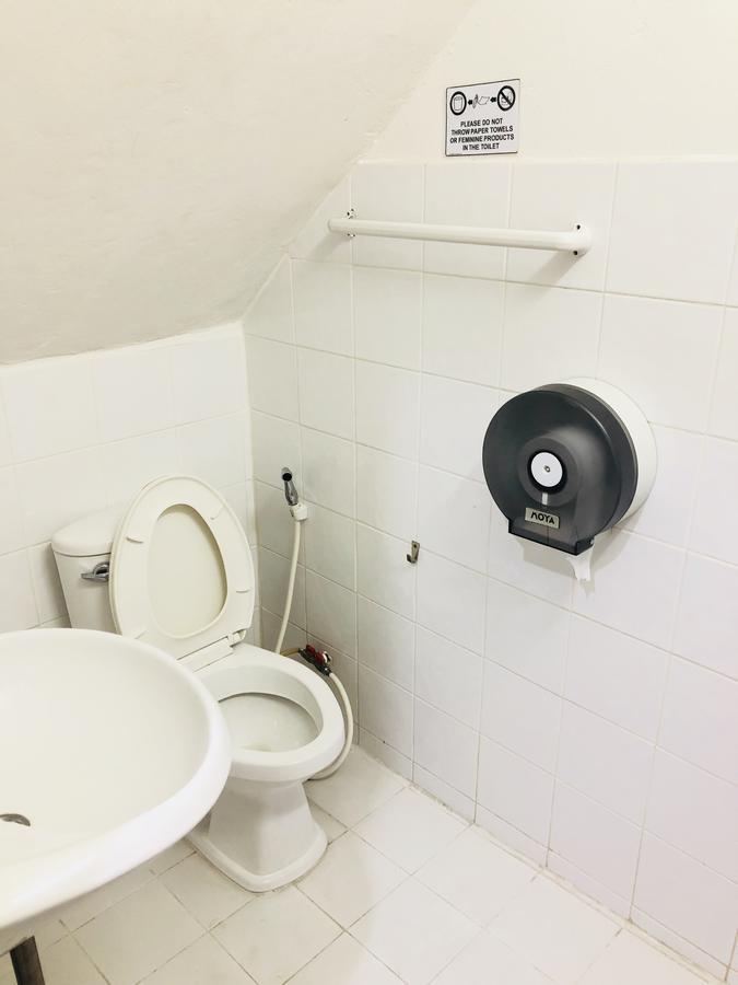 Rada Arak 79/4 Hostel 清邁 外观 照片