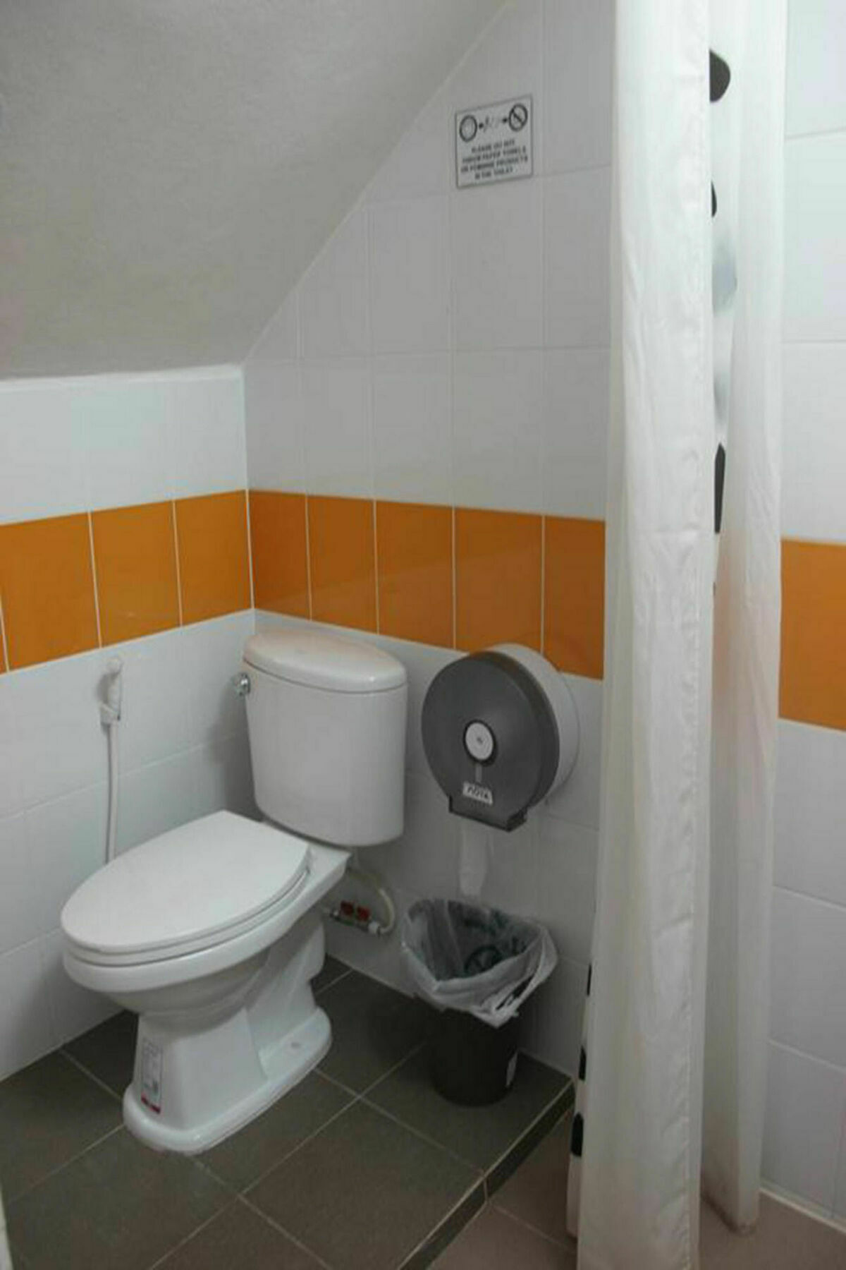 Rada Arak 79/4 Hostel 清邁 外观 照片